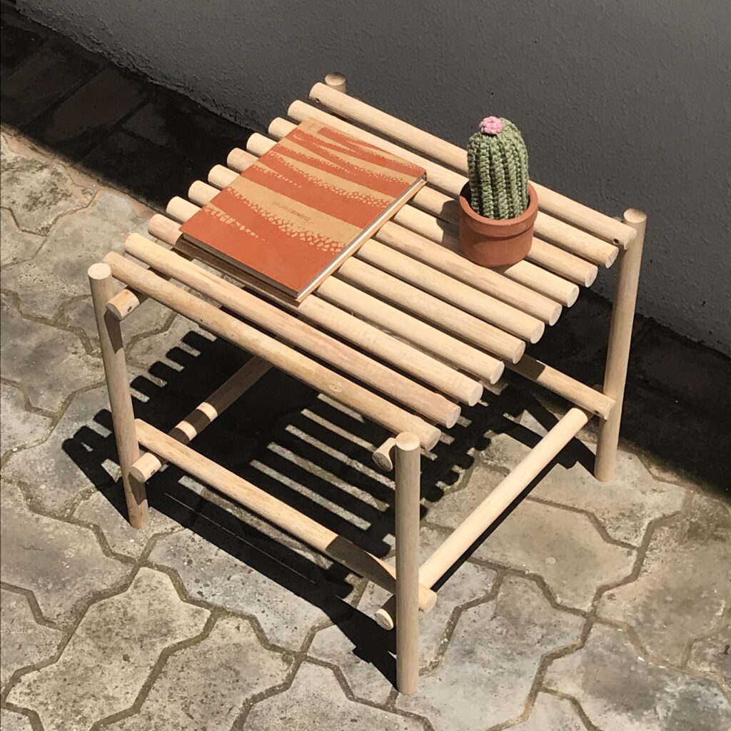 mobiliários madeira roliça - Aalva arquitetos